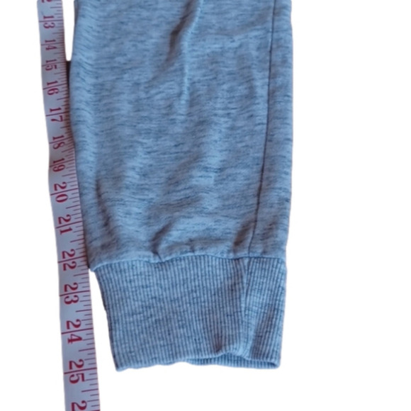 HOLLISTER joggers, size medium. Grey with black lettering around waist. - Picture 10 of 11
